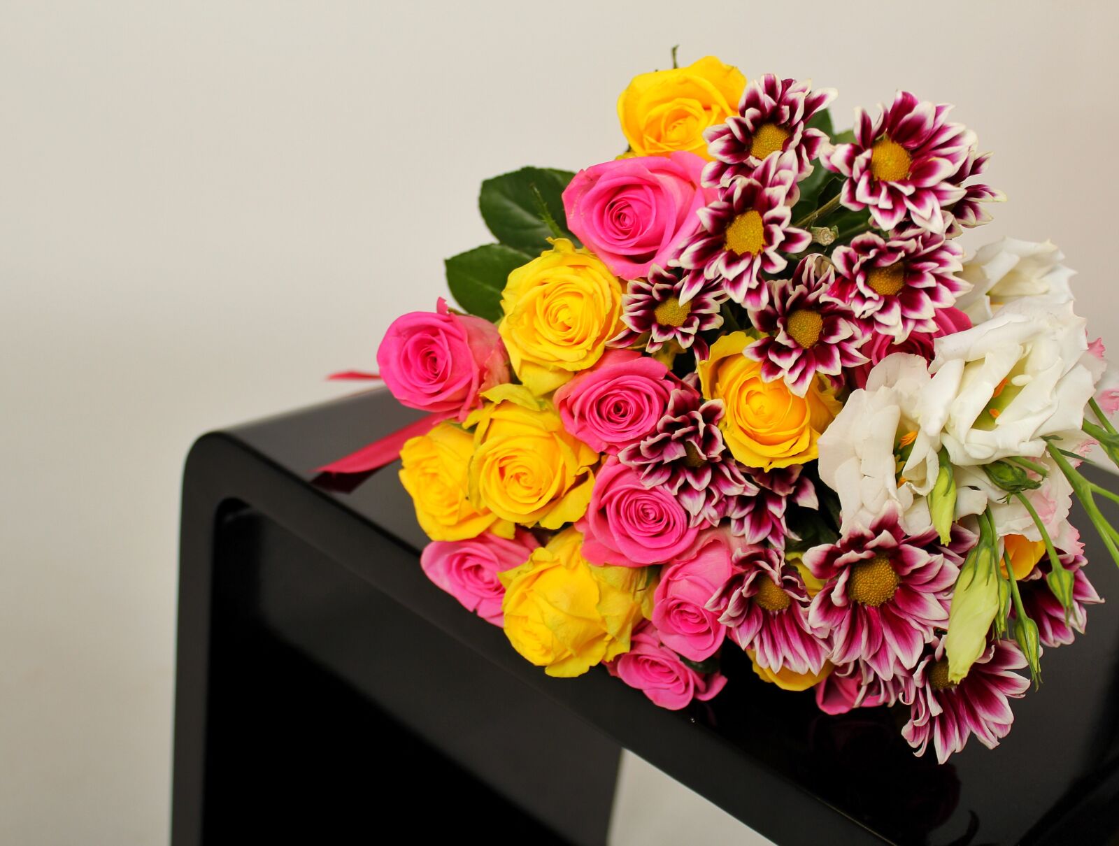 Canon EOS 600D (Rebel EOS T3i / EOS Kiss X5) sample photo. Flowers, bouquet, colors photography