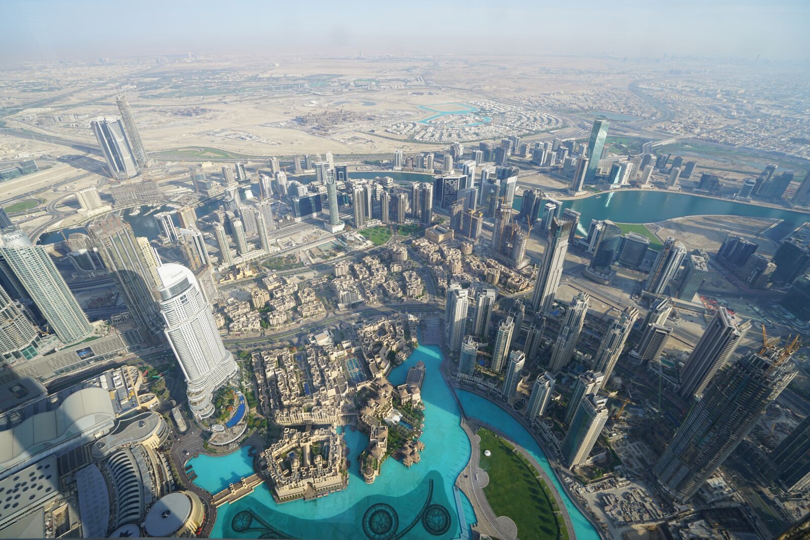 Sony a7R II + Sony Vario-Tessar T* FE 16-35mm F4 ZA OSS sample photo. Dubai, burj, khalifa photography