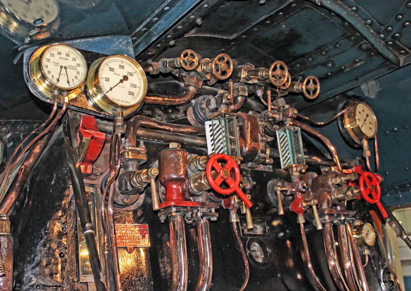 Canon EOS 500D (EOS Rebel T1i / EOS Kiss X3) sample photo. Steam engine, mallard, national photography