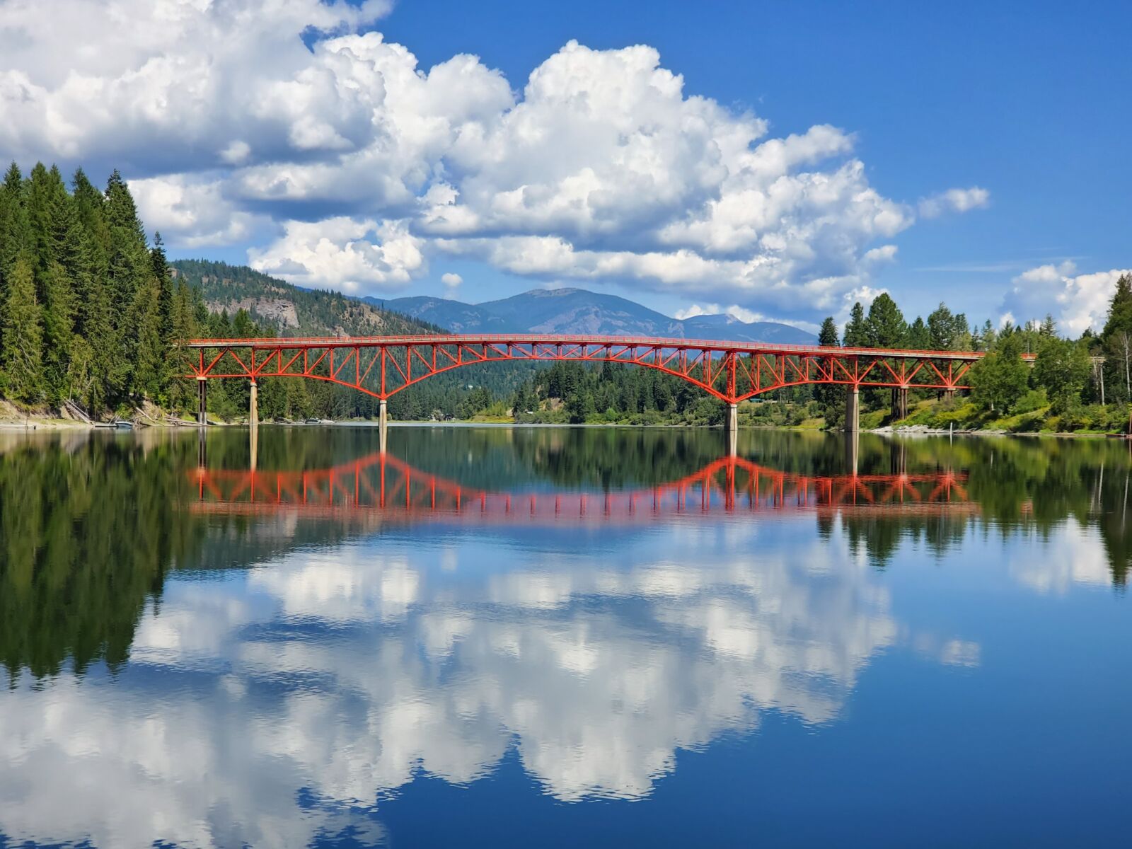 Samsung Galaxy S10 sample photo. Orange bridge, pend oreille photography