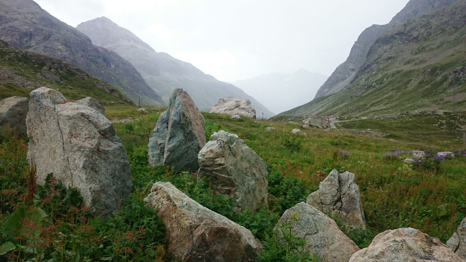 Sony Xperia Z1 Compact sample photo. Rocks, huge, mountains photography