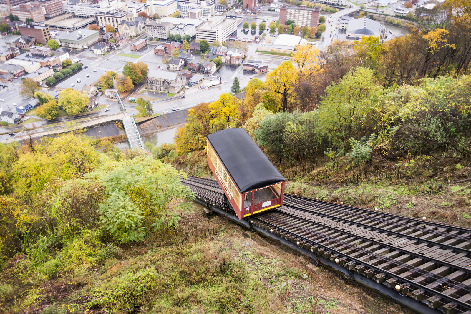 Nikon D600 sample photo. Incline, fall, city, overlook photography