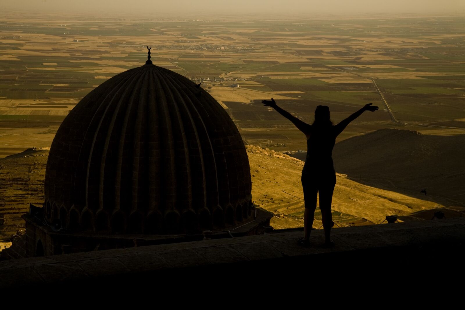 Canon EOS 5D sample photo. Silhouette, mardin, landscape photography