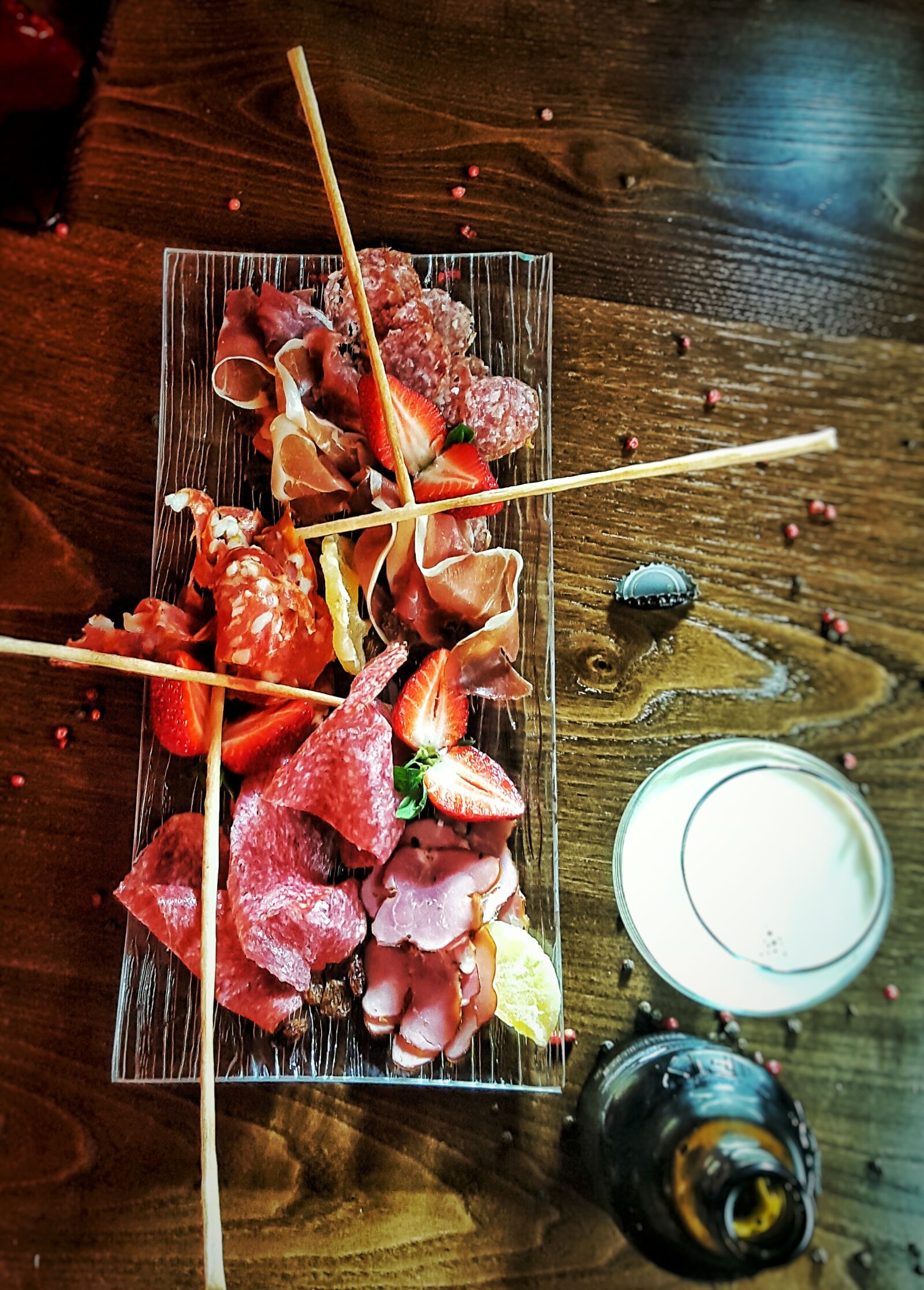 Samsung Galaxy S6 sample photo. Sausage, beer, variety photography