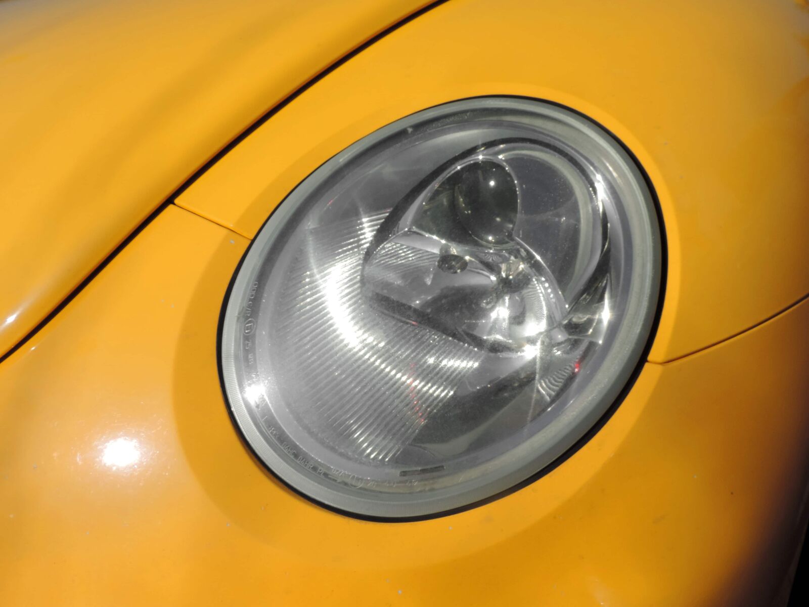 Nikon Coolpix P520 sample photo. Car, headlight, vehicle, light photography