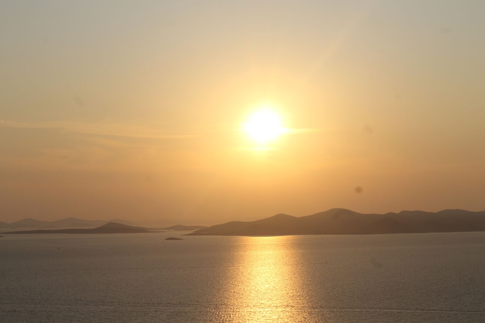 Canon EOS 1100D (EOS Rebel T3 / EOS Kiss X50) sample photo. Sea, croatia, the sun photography