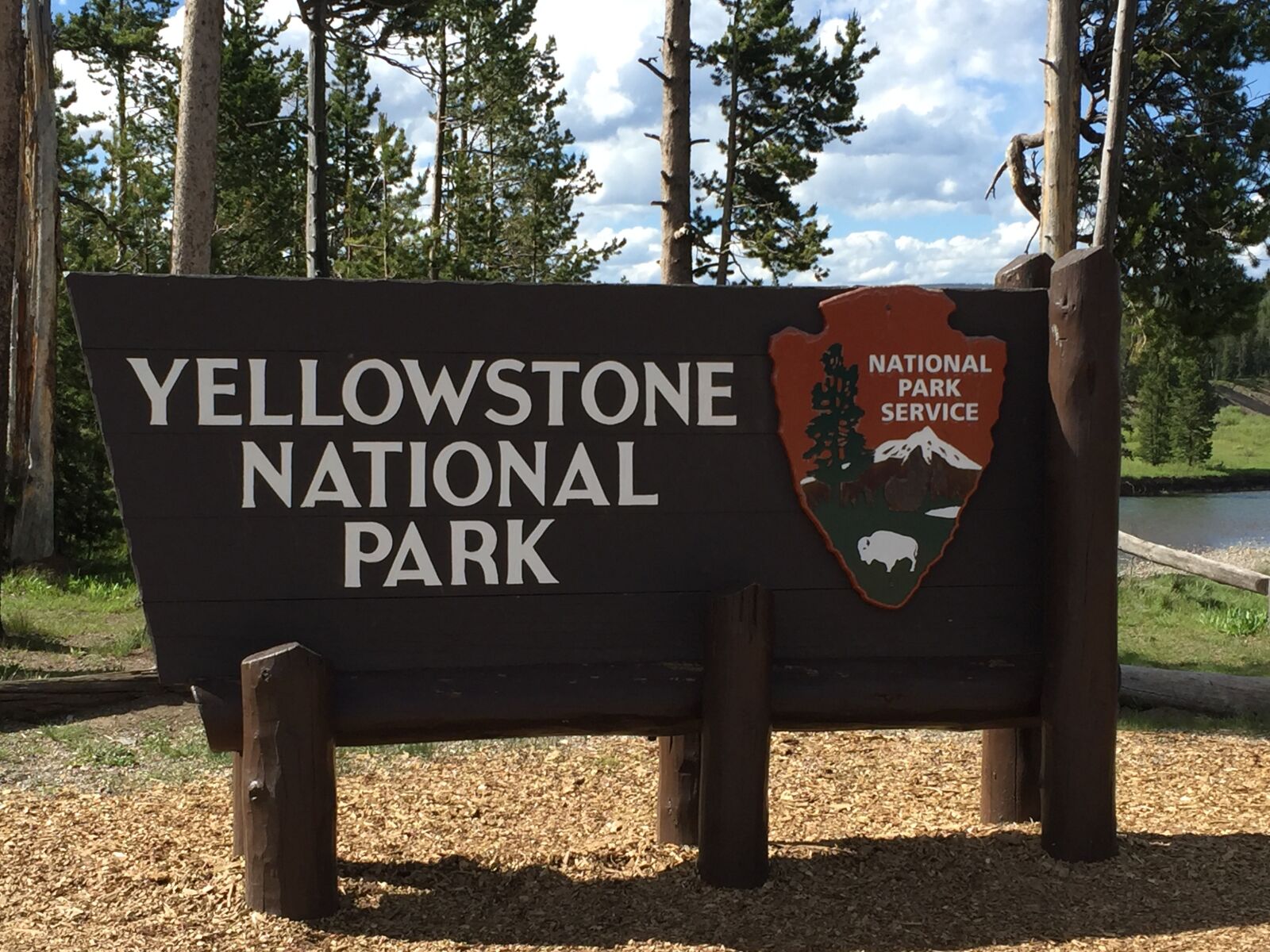 Apple iPhone 6 sample photo. Yellowstone national park, sign photography