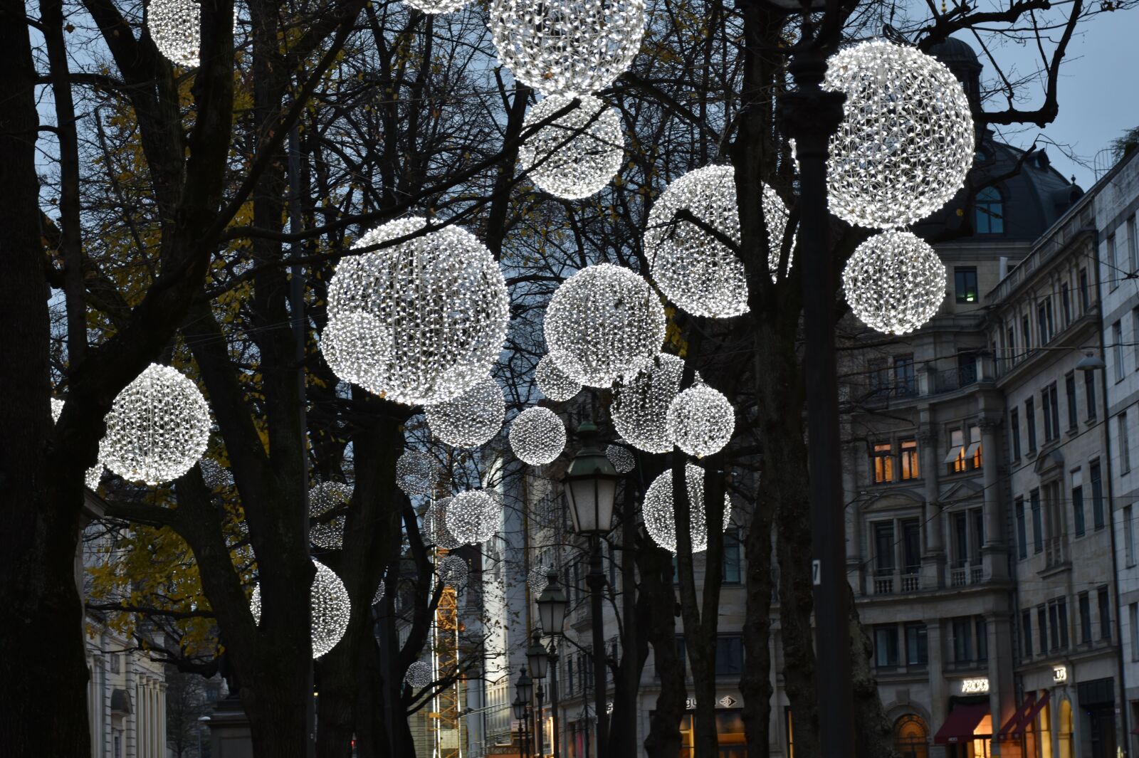 Nikon D7200 sample photo. Light, lamps, evening photography