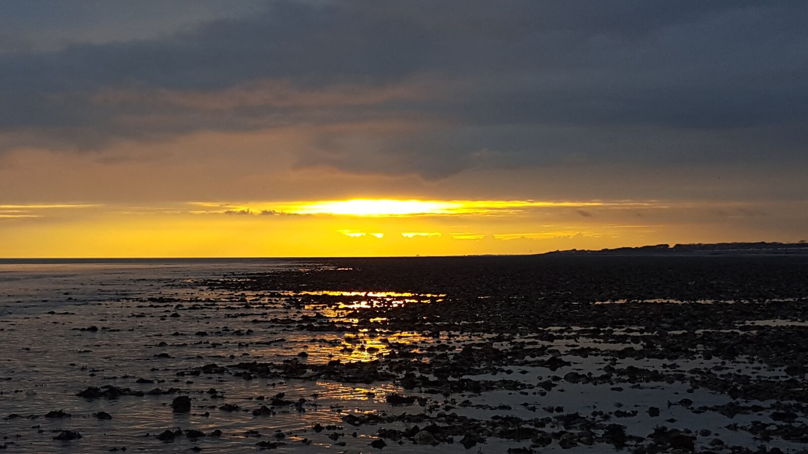 Samsung GALAXY S6 edge sample photo. Sunset, seaside, beach photography