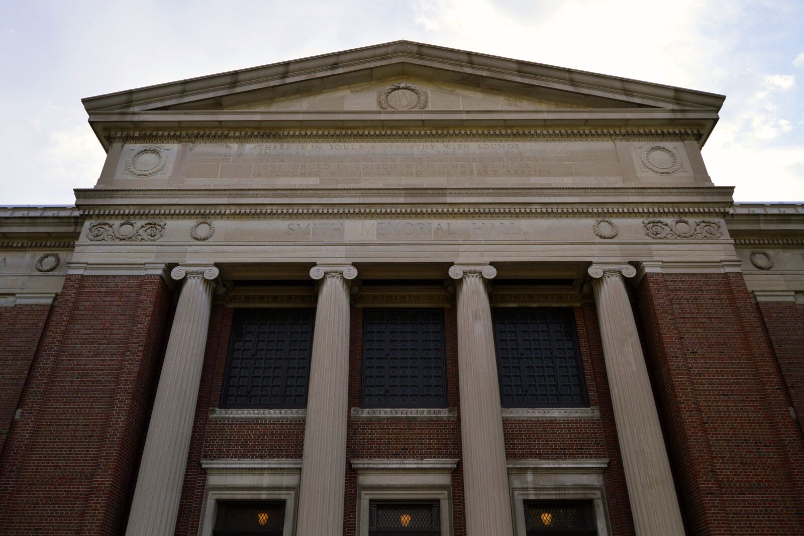 Nikon D3200 sample photo. University, college, school photography
