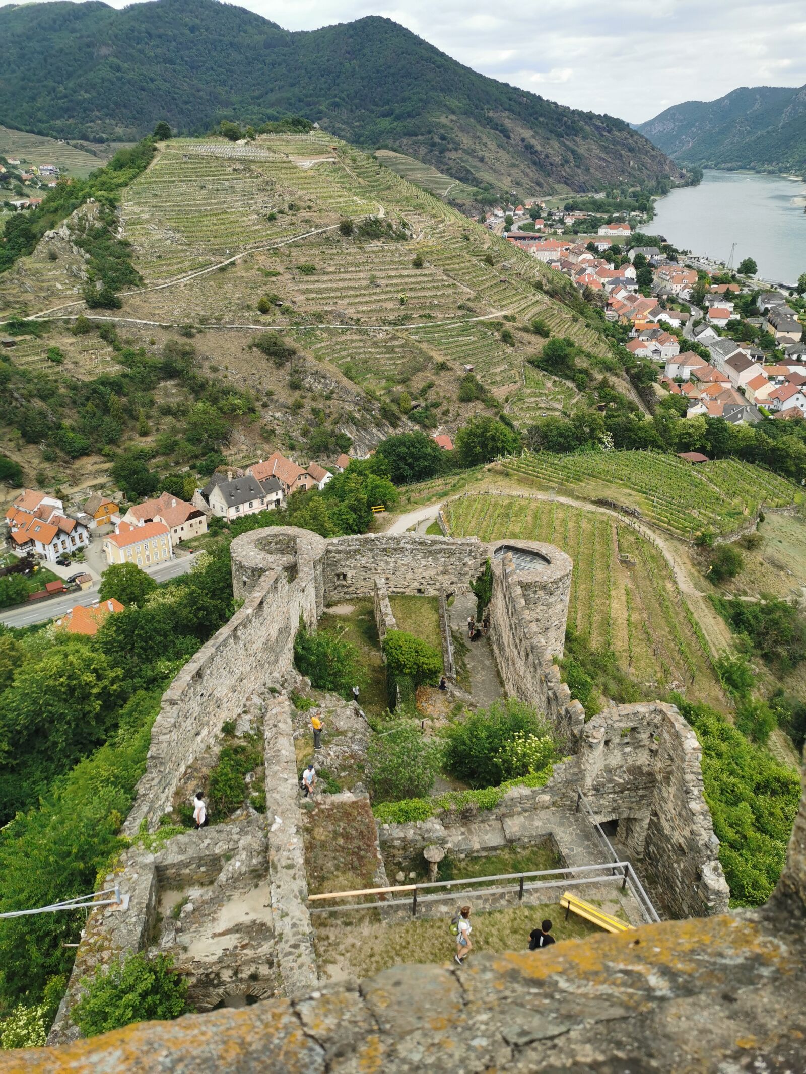 HUAWEI P30 sample photo. Ruin, castle, old building photography
