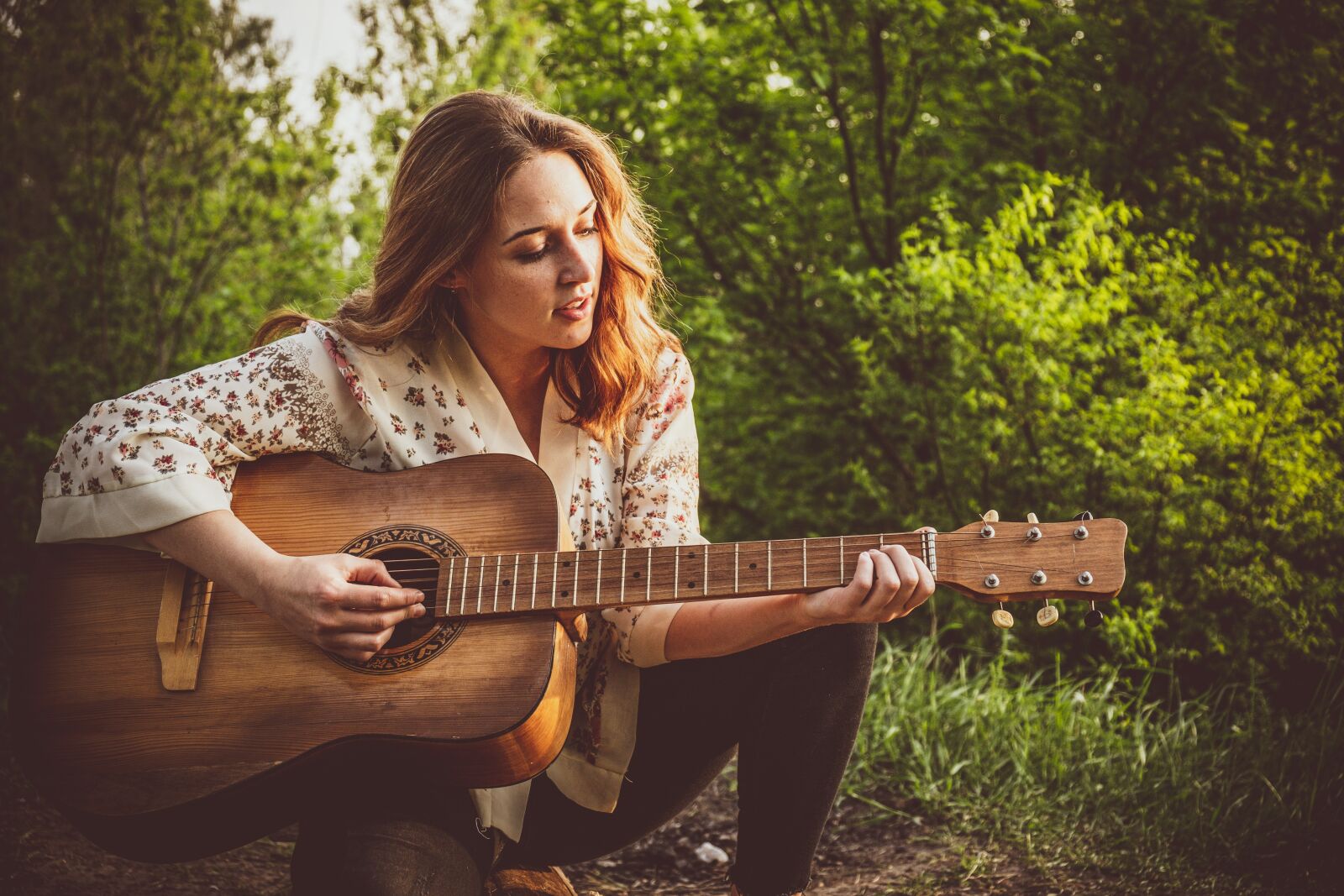Fujifilm X-T3 sample photo. Girl, playing the guitar photography