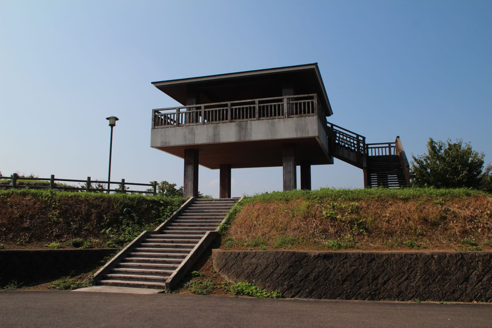 Canon EOS 600D (Rebel EOS T3i / EOS Kiss X5) sample photo. Tsushima, only the devices photography