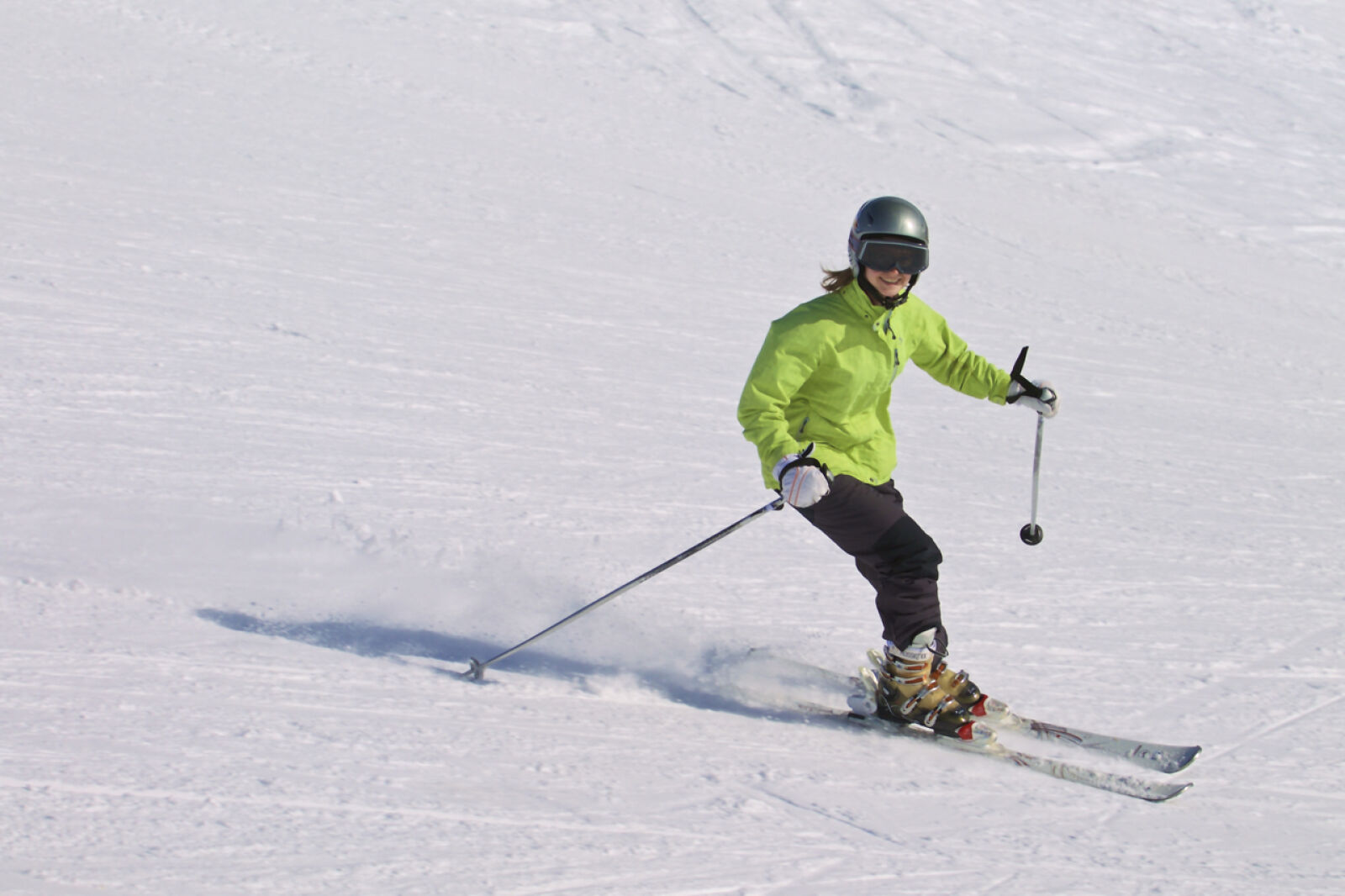 Canon EOS 1100D (EOS Rebel T3 / EOS Kiss X50) sample photo. Graubunden, grisons, ski, skis photography