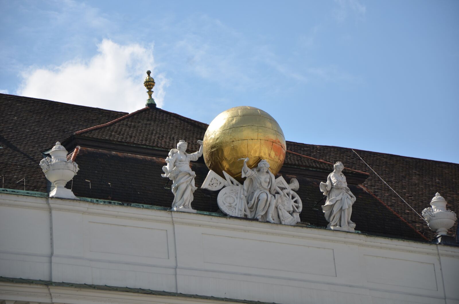 Nikon D7000 sample photo. Vienna, castle, historically photography