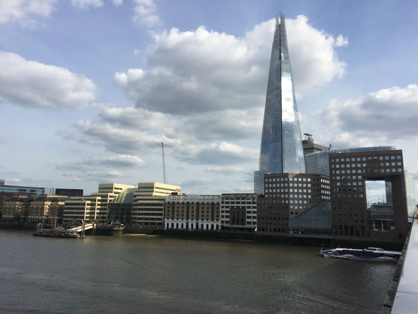 iPhone 6 Plus back camera 4.15mm f/2.2 sample photo. London, london, bridge, river photography
