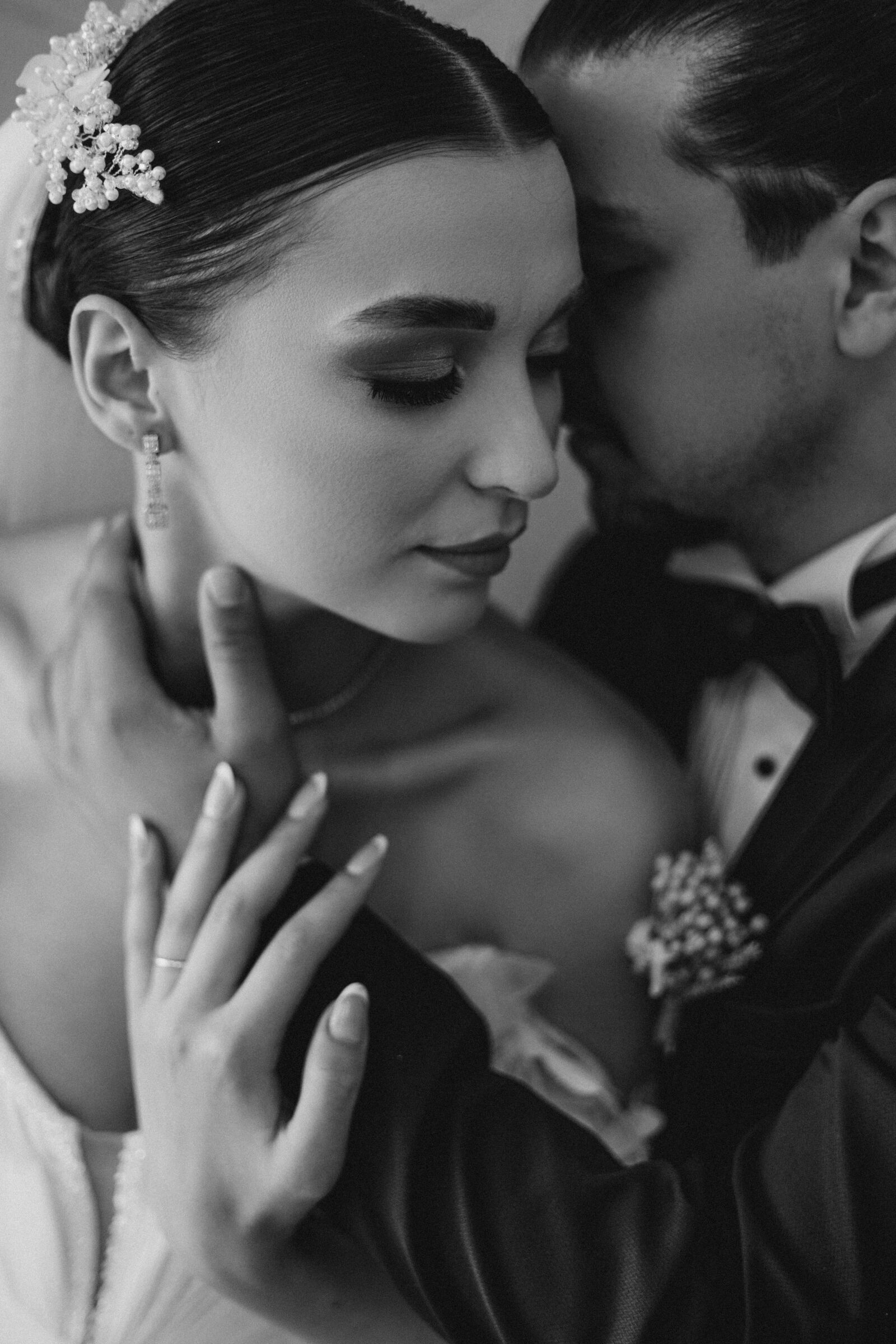 Canon EOS R6 sample photo. Wedding photography