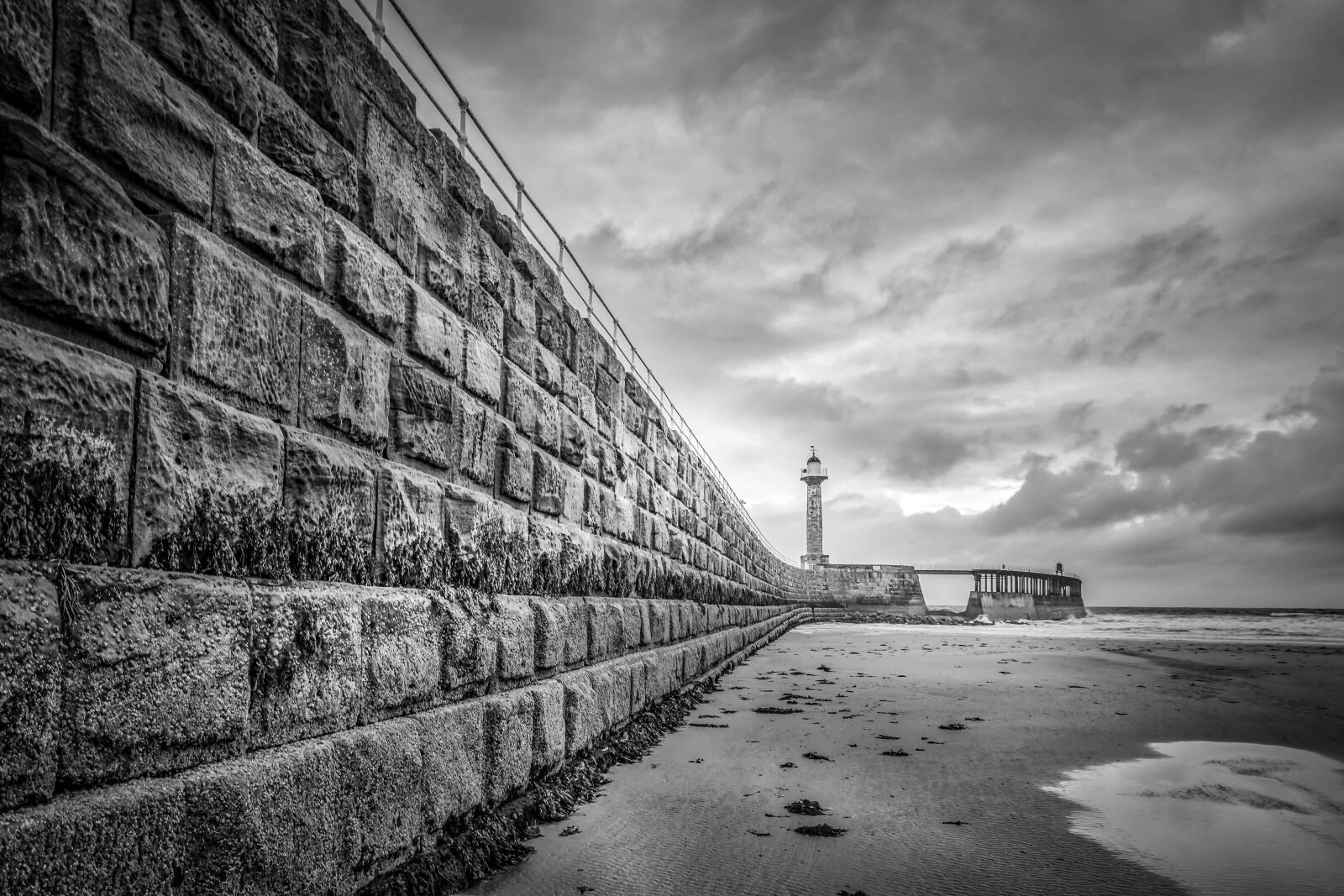 Nikon D7100 sample photo. Monochrome, architecture, wall, structure photography