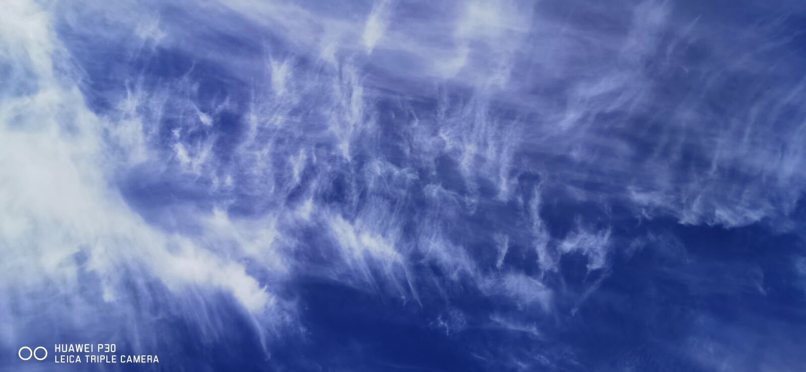 HUAWEI P30 sample photo. Sky, blue, clouds photography
