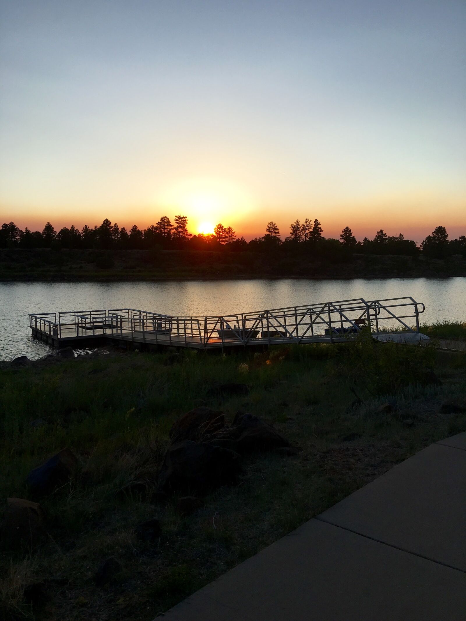 iPhone 6s Plus back camera 4.15mm f/2.2 sample photo. Sunset, arizona, show low photography