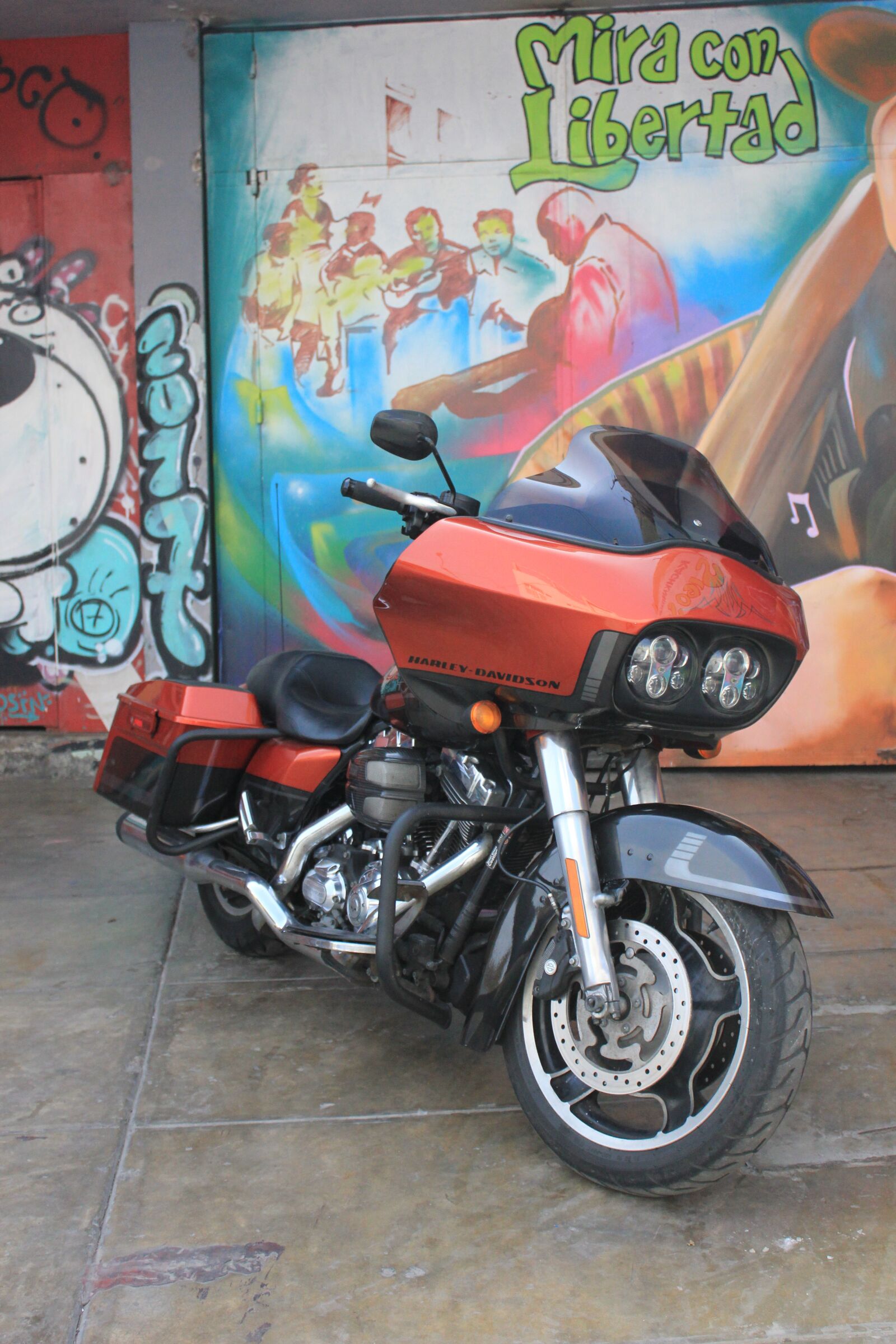 Canon EOS 550D (EOS Rebel T2i / EOS Kiss X4) sample photo. Harley, harleydavidson, motor photography