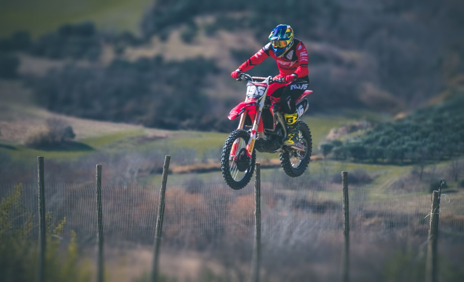 Tamron 70-210mm F4 Di VC USD sample photo. Motocross, pilot, moto photography