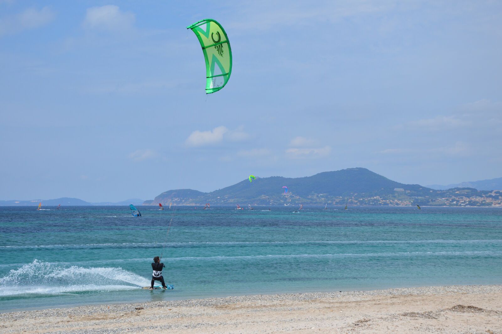 Nikon D3200 sample photo. Kitesurfing, beach, sea photography