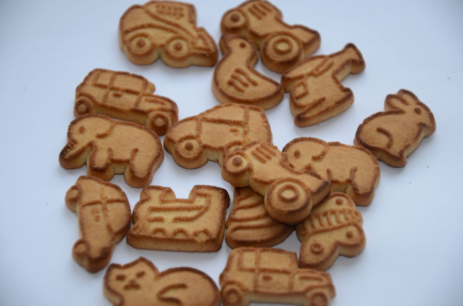Nikon D7000 sample photo. Cookies, elephant, breakfast photography