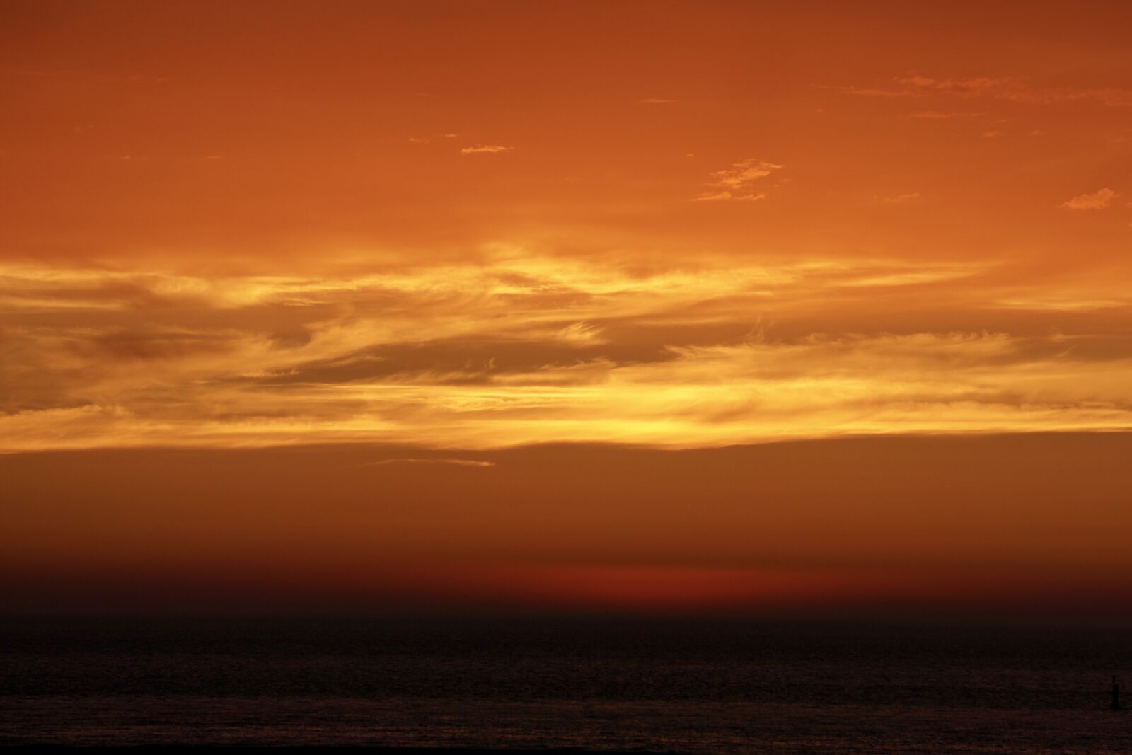 Sony DT 55-300mm F4.5-5.6 SAM sample photo. Abendstimmung, afterglow, evening sky photography