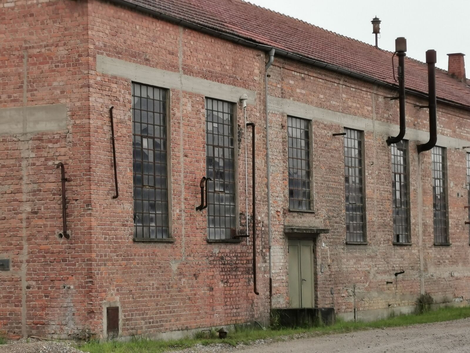 HUAWEI P30 Pro sample photo. Old building, industry, brick photography