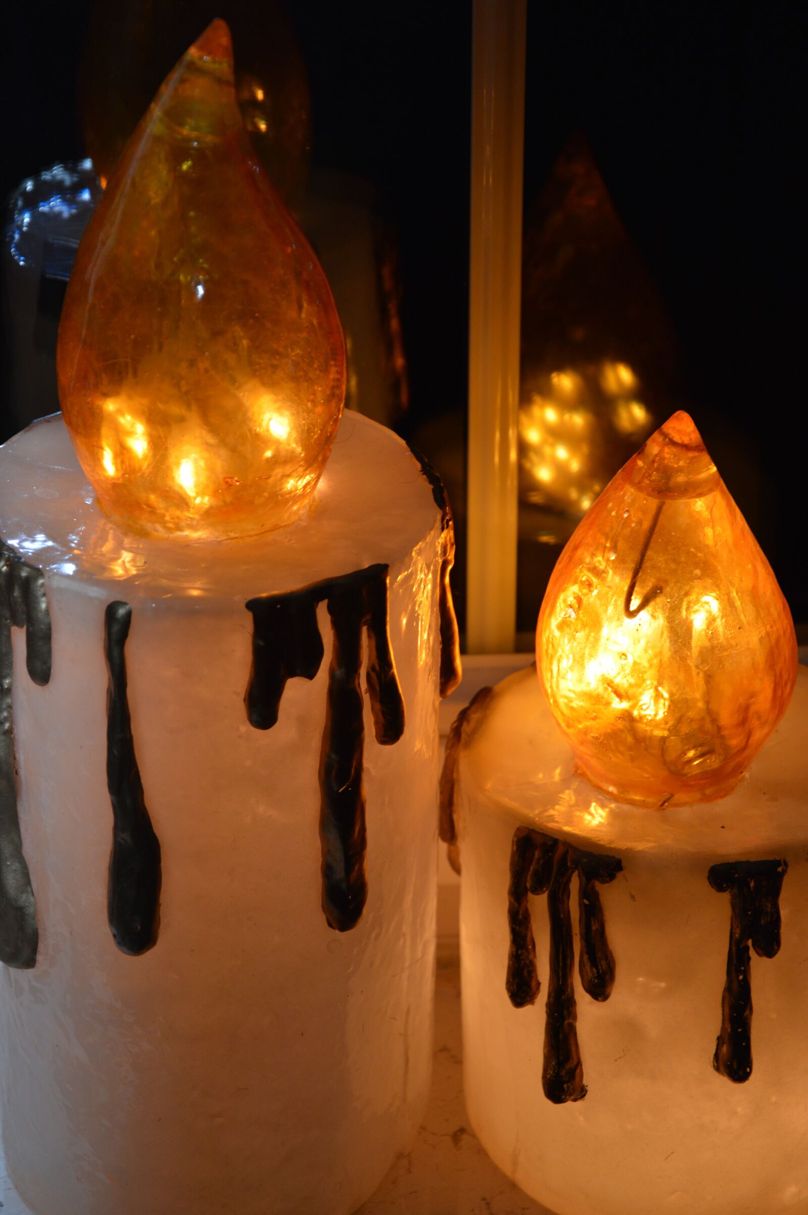 Nikon D3200 sample photo. Candles, christmas decorations, lights photography