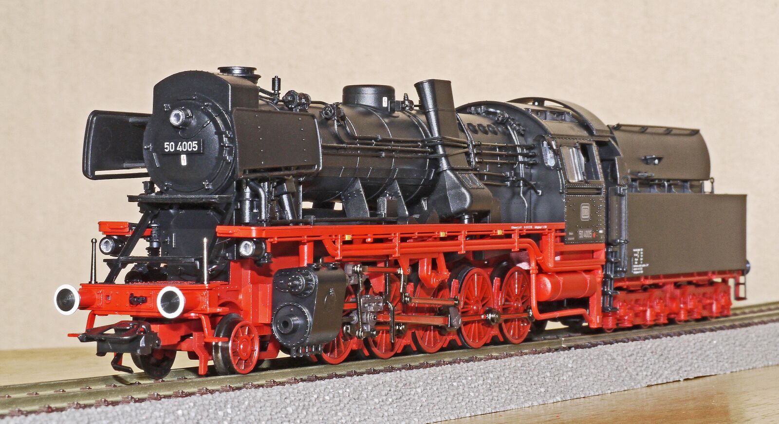 Panasonic Lumix DMC-G1 sample photo. Steam locomotive, model, scale photography
