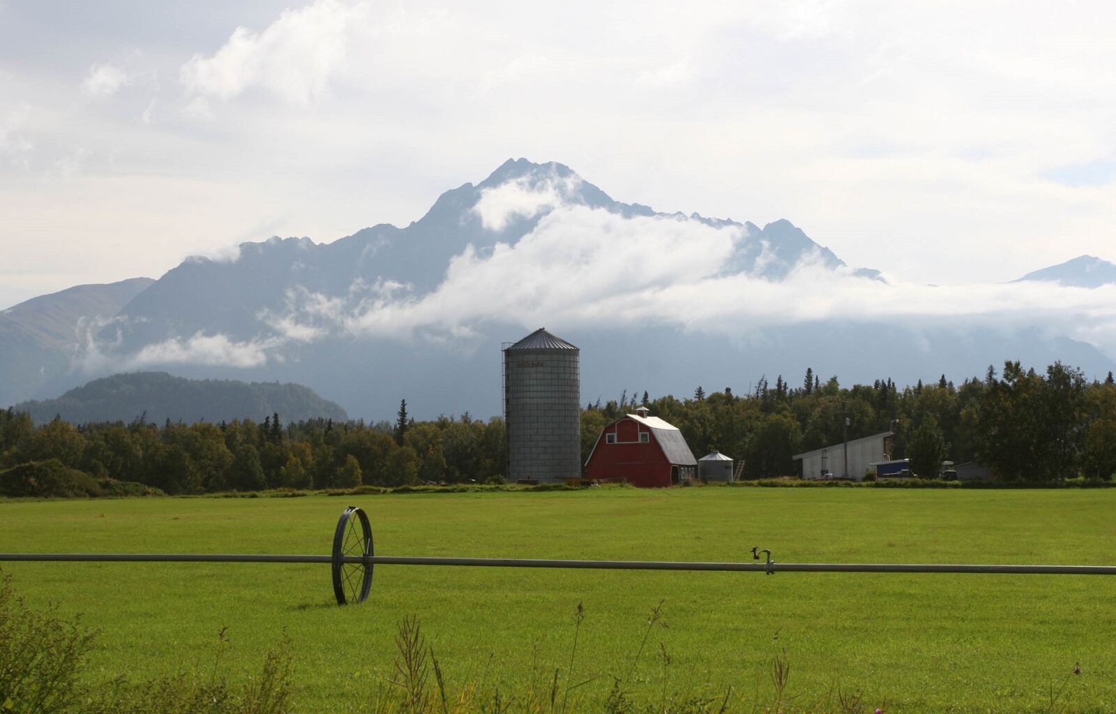 Canon EOS 20D sample photo. Farm, agriculture, barn photography