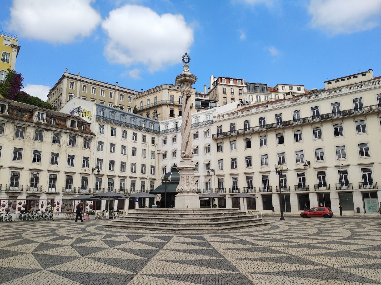 Xiaomi Mi A1 sample photo. Lisbon, square, city photography