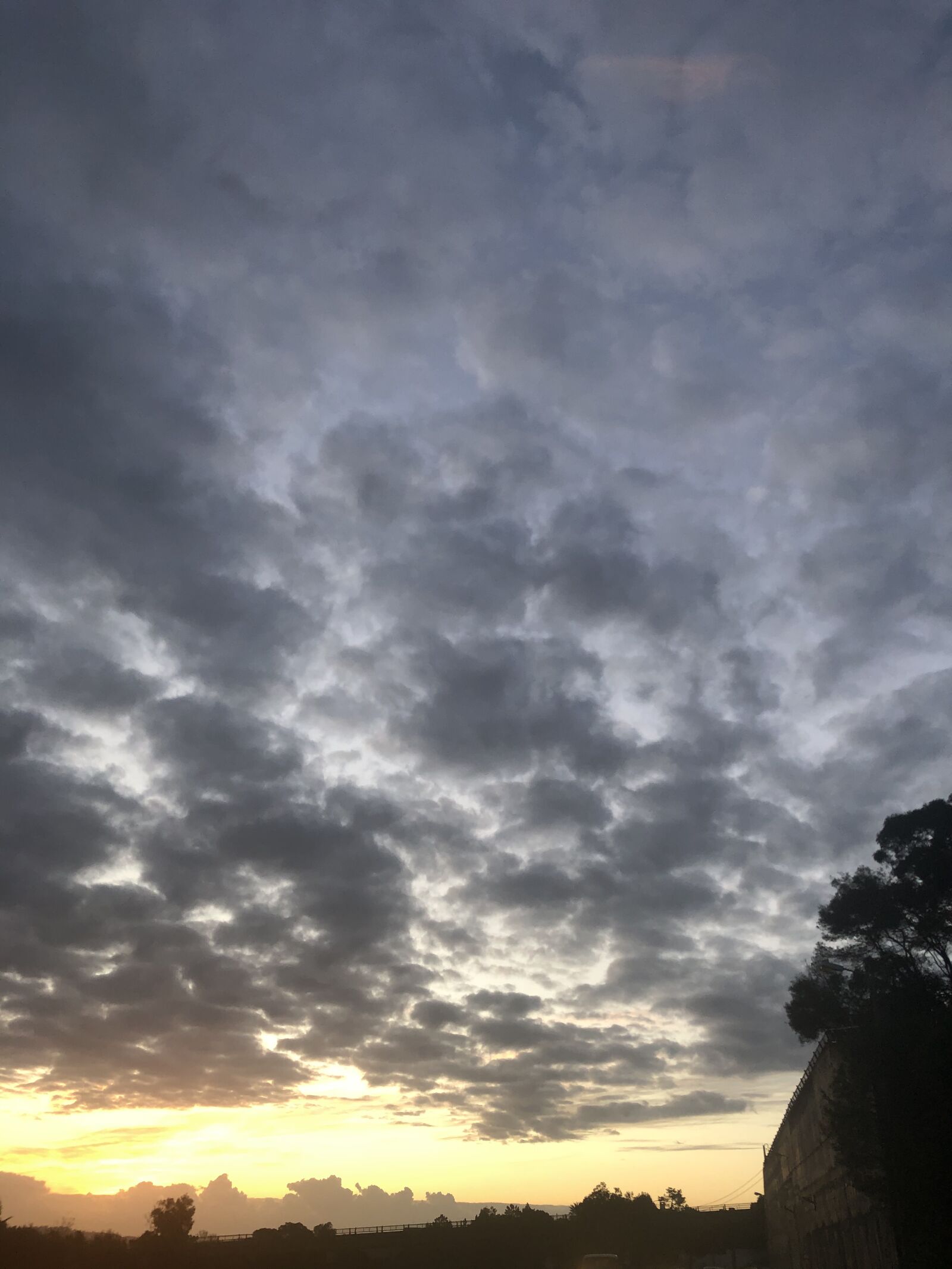 iPhone X back dual camera 4mm f/1.8 sample photo. Sunset, landscape, clouds photography