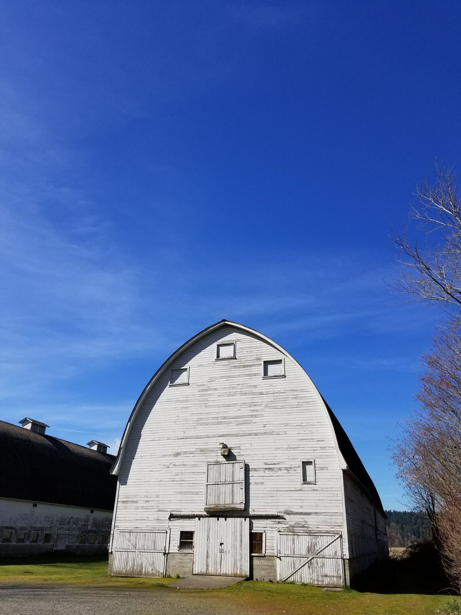 Samsung Galaxy S8 sample photo. Barn, farm, building photography