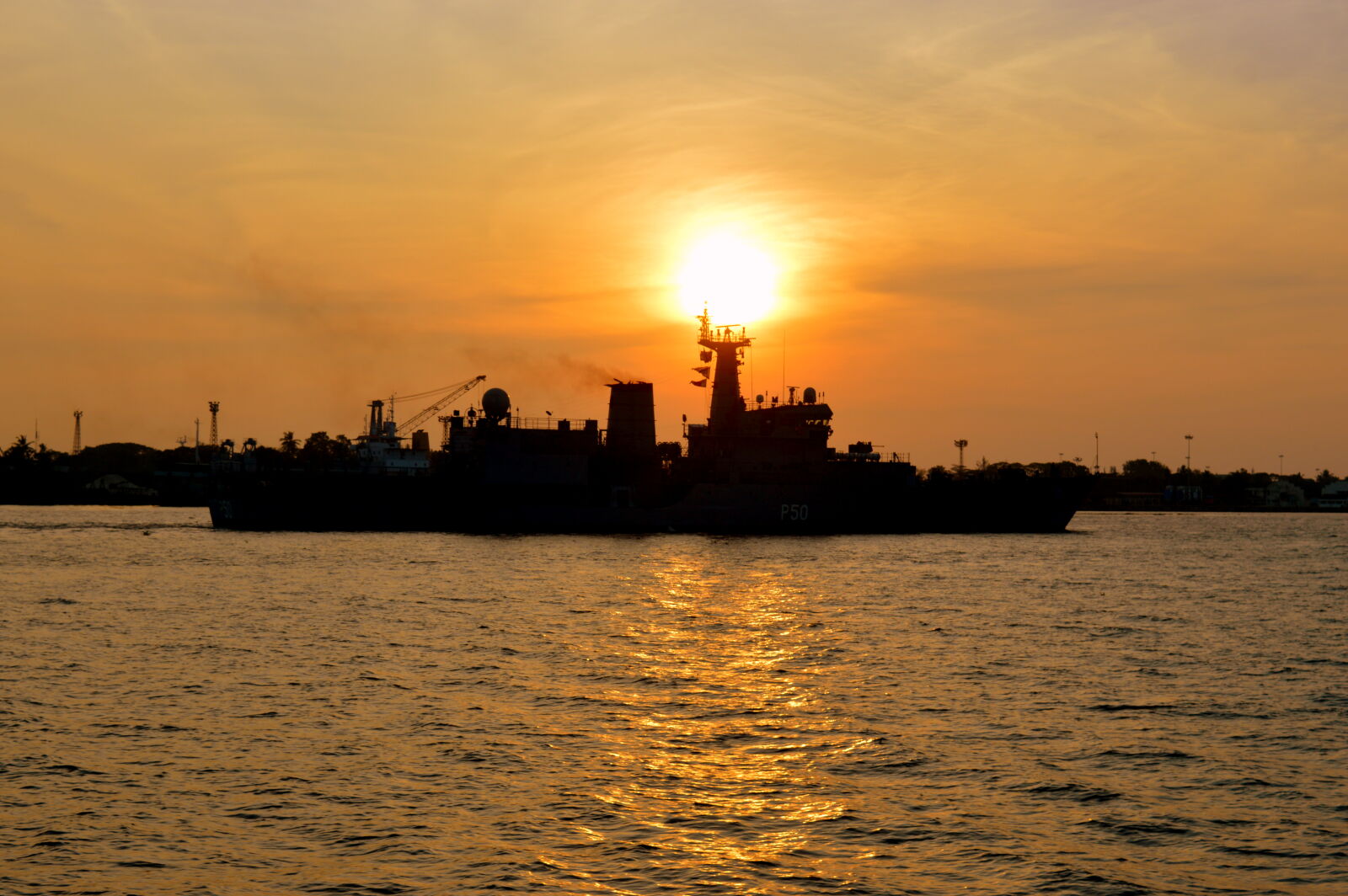 Nikon D3200 sample photo. Orange, sea, ships, steamer photography
