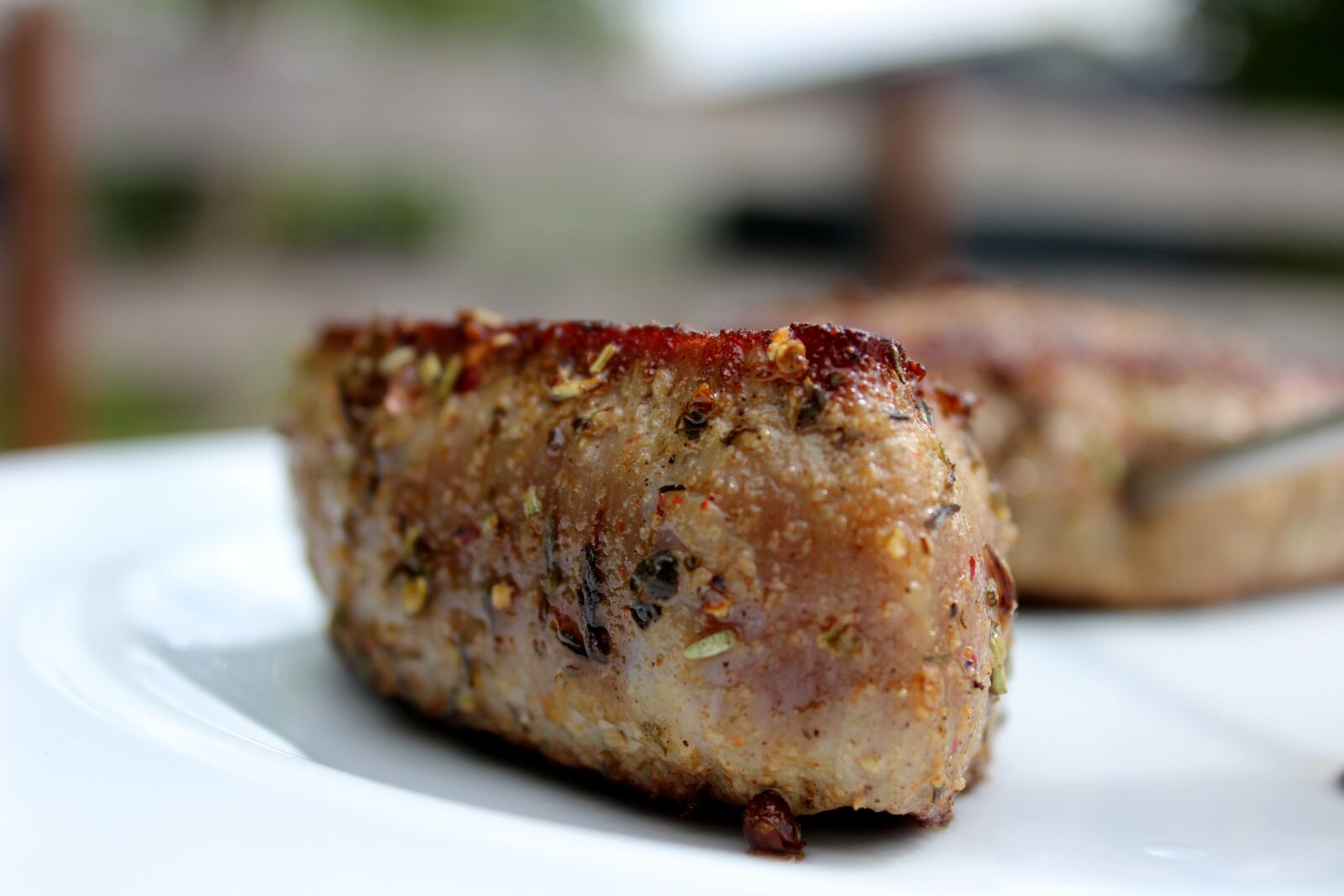 Canon EOS 600D (Rebel EOS T3i / EOS Kiss X5) sample photo. Meat, pig, steak photography