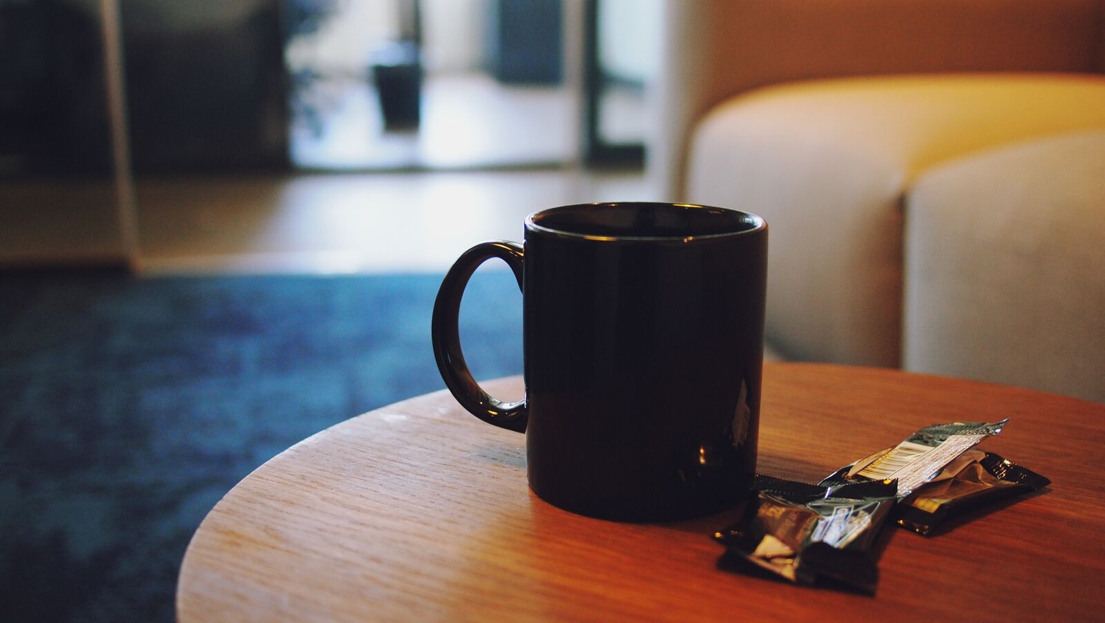 Olympus PEN E-PL1 sample photo. Coffee, cup, mug photography