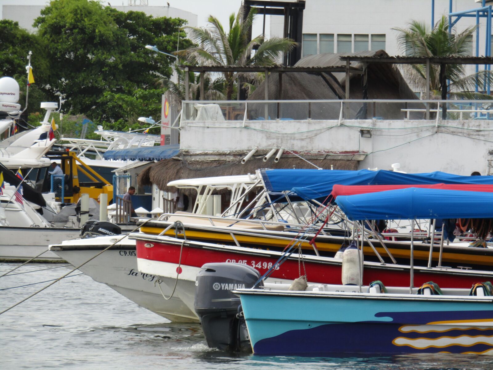 Canon PowerShot SX410 IS sample photo. Spring, boats, port photography