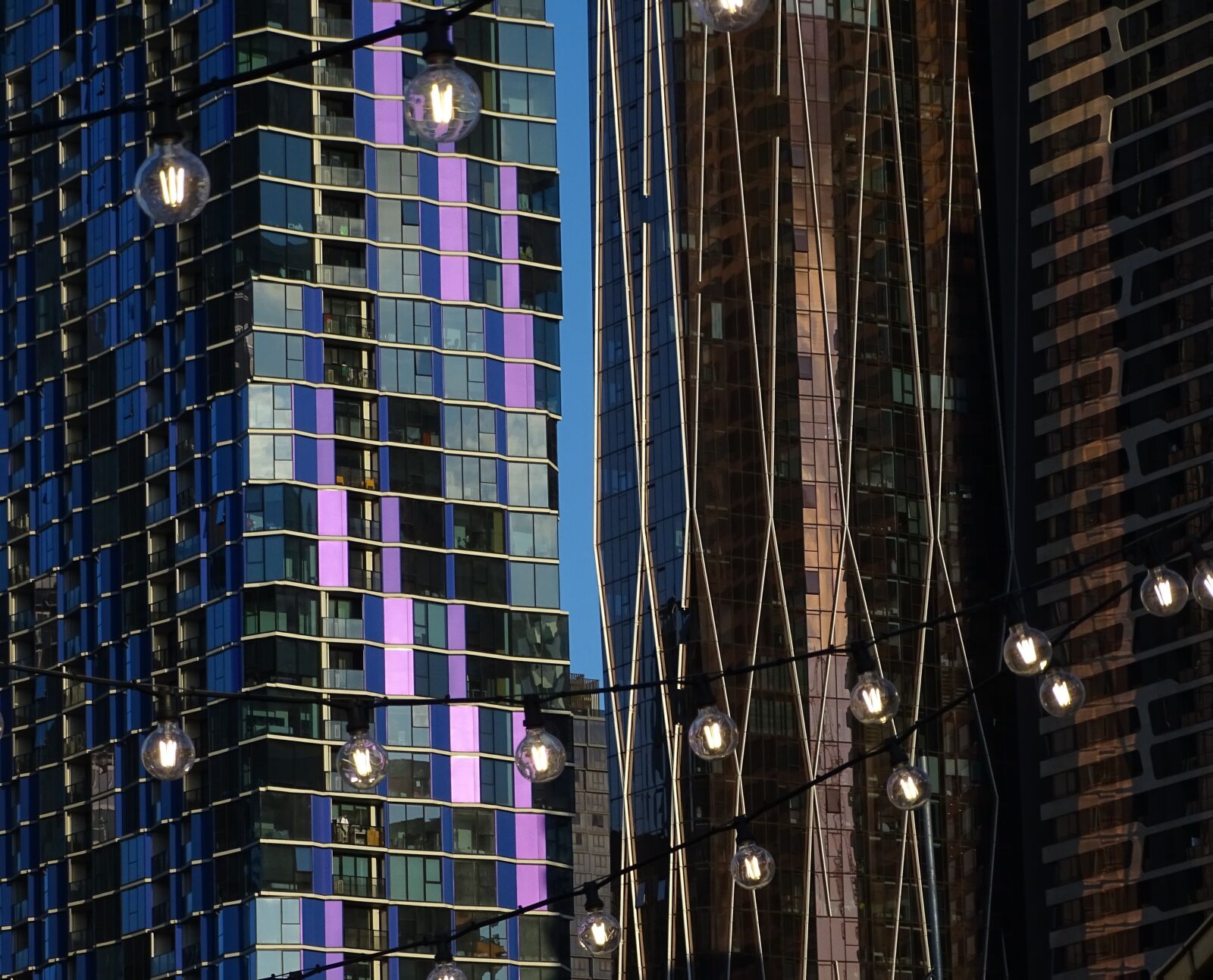 Sony Cyber-shot DSC-HX350 sample photo. Melbourne, city, evening sky photography