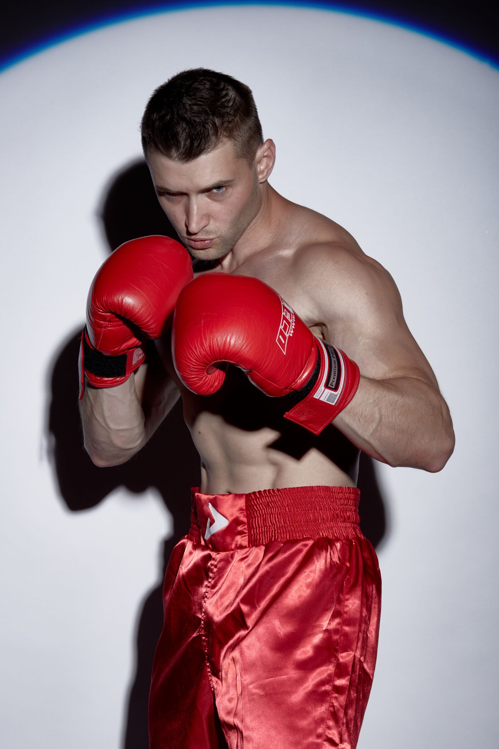 Canon EOS 6D Mark II + Canon EF 85mm F1.8 USM sample photo. Boxing, kickboxing, model photography