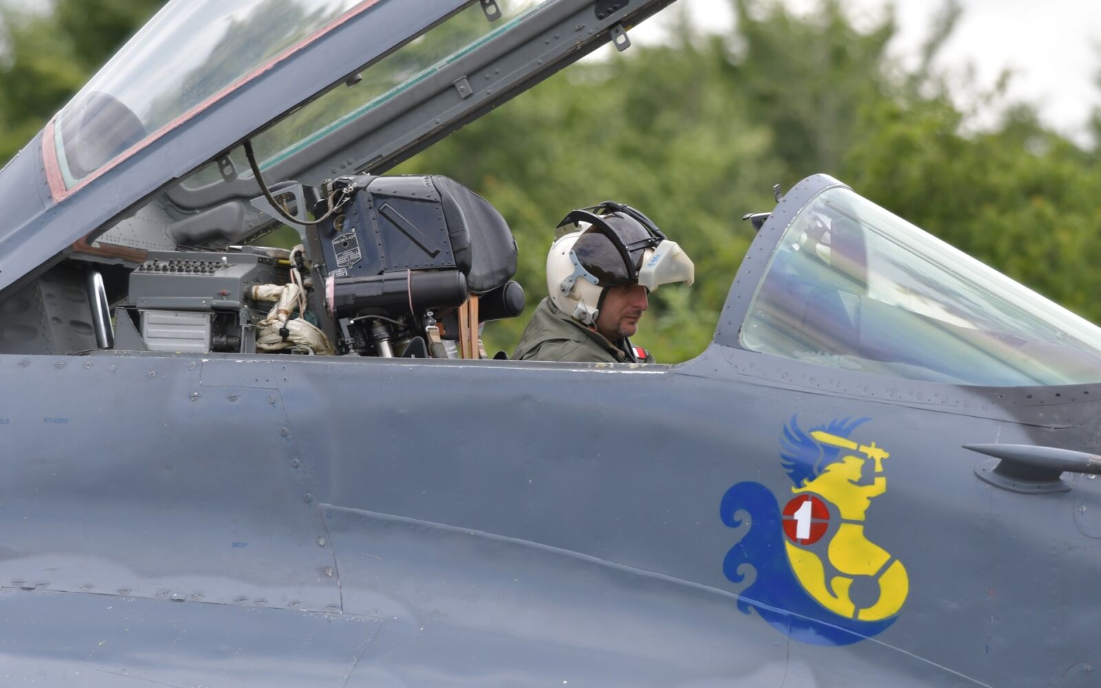 Nikon D500 sample photo. Airplane, fighter aircraft, mig29 photography