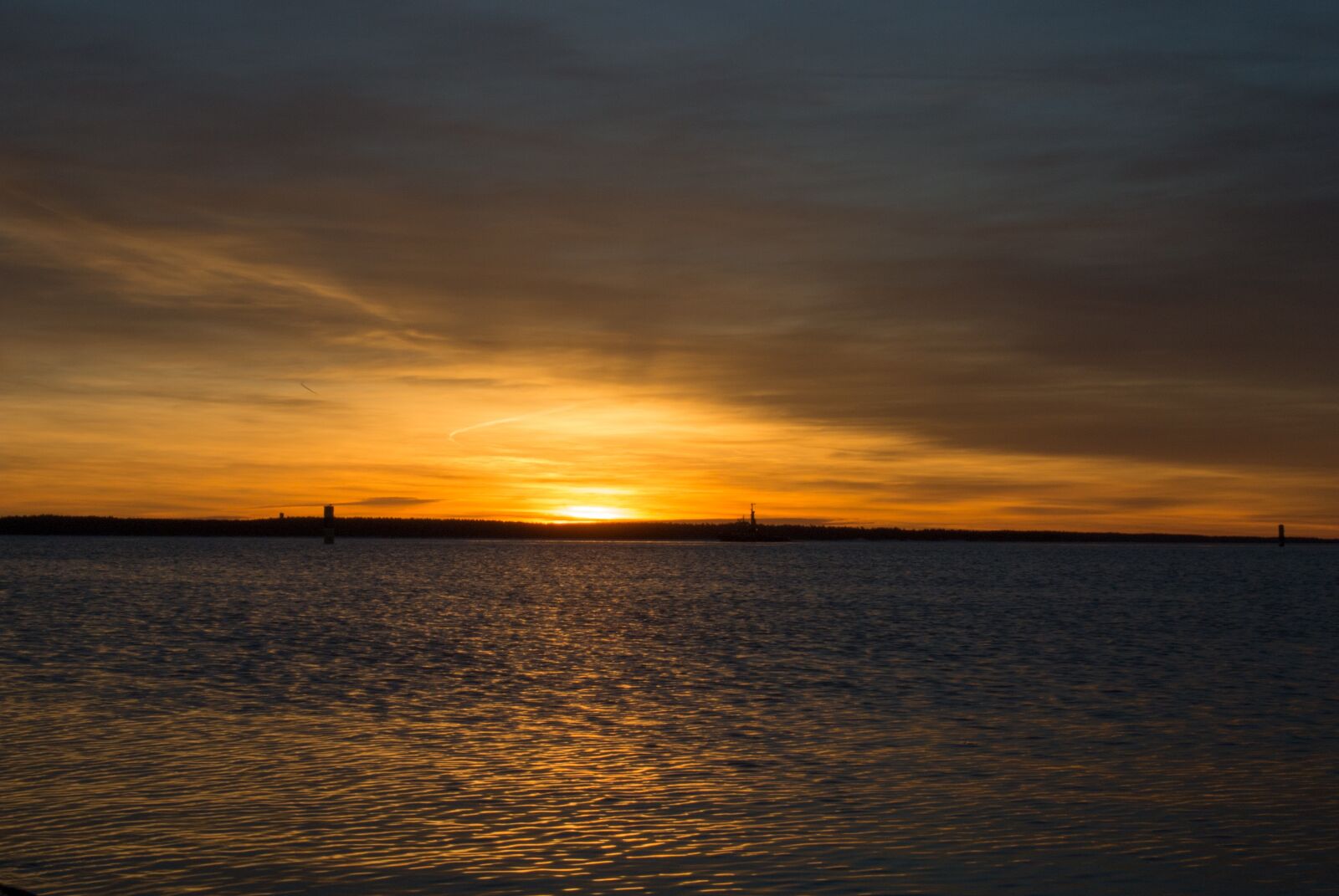 Nikon 1 S1 sample photo. Sunset, sea, horizon photography
