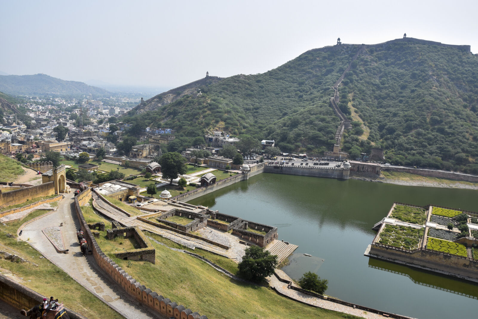 Nikon D5300 sample photo. Elephants, fort, lake, view photography
