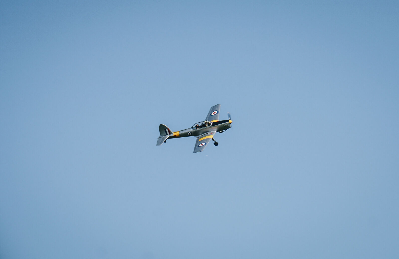 Sony a6000 sample photo. Aircraft, plane, sky, flying photography