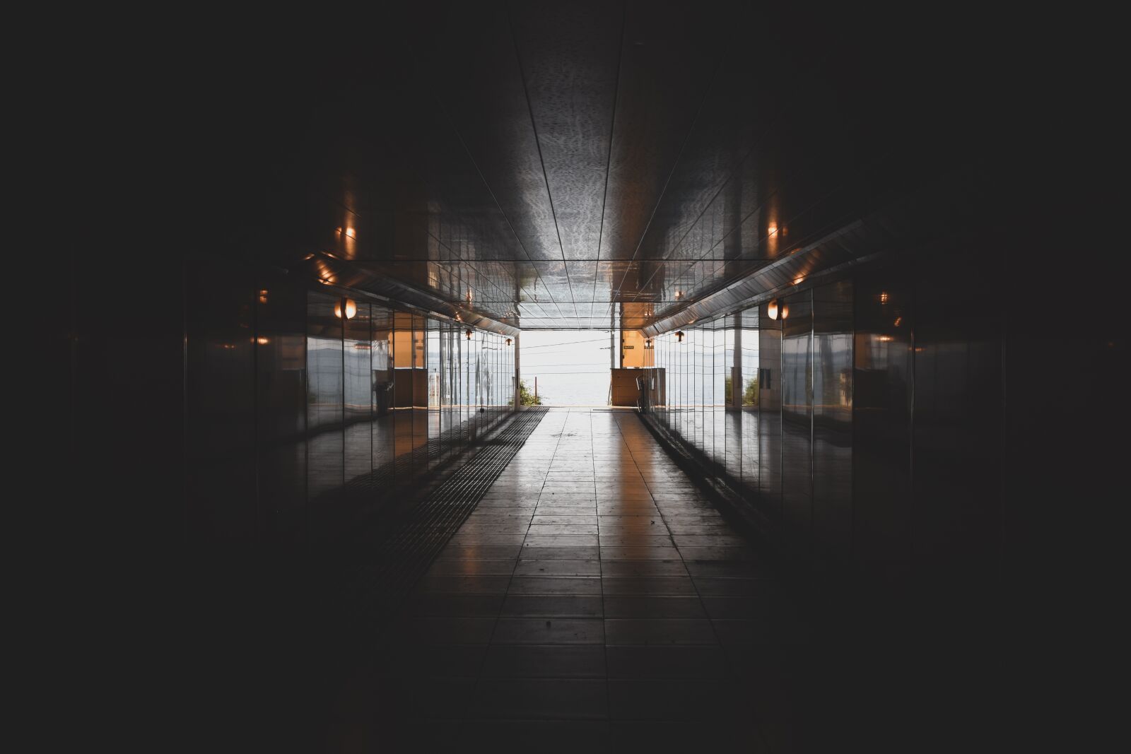 Nikon D3500 sample photo. Corridor, hallway, passage photography