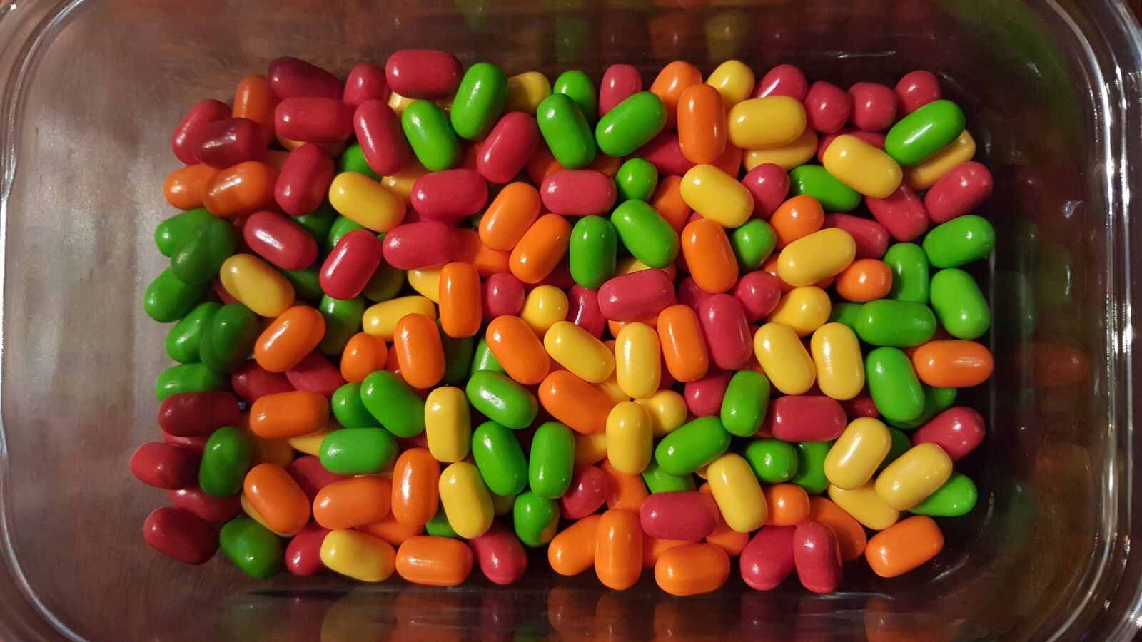 Samsung Galaxy Note5 sample photo. Tic tacs, candy, colors photography