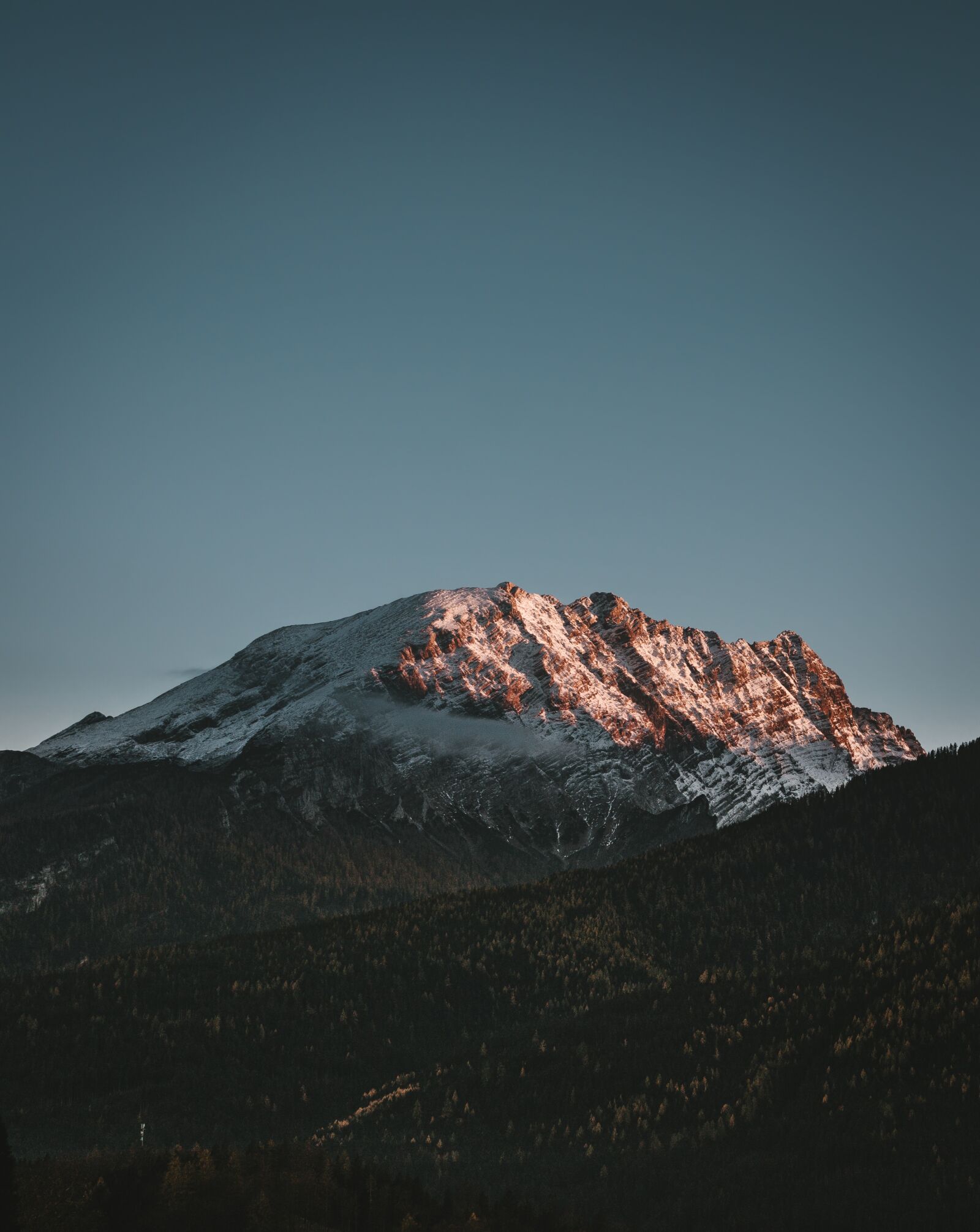 Sony a6300 + Sigma 30mm F2.8 EX DN sample photo. Alpine, mountains, sunset photography