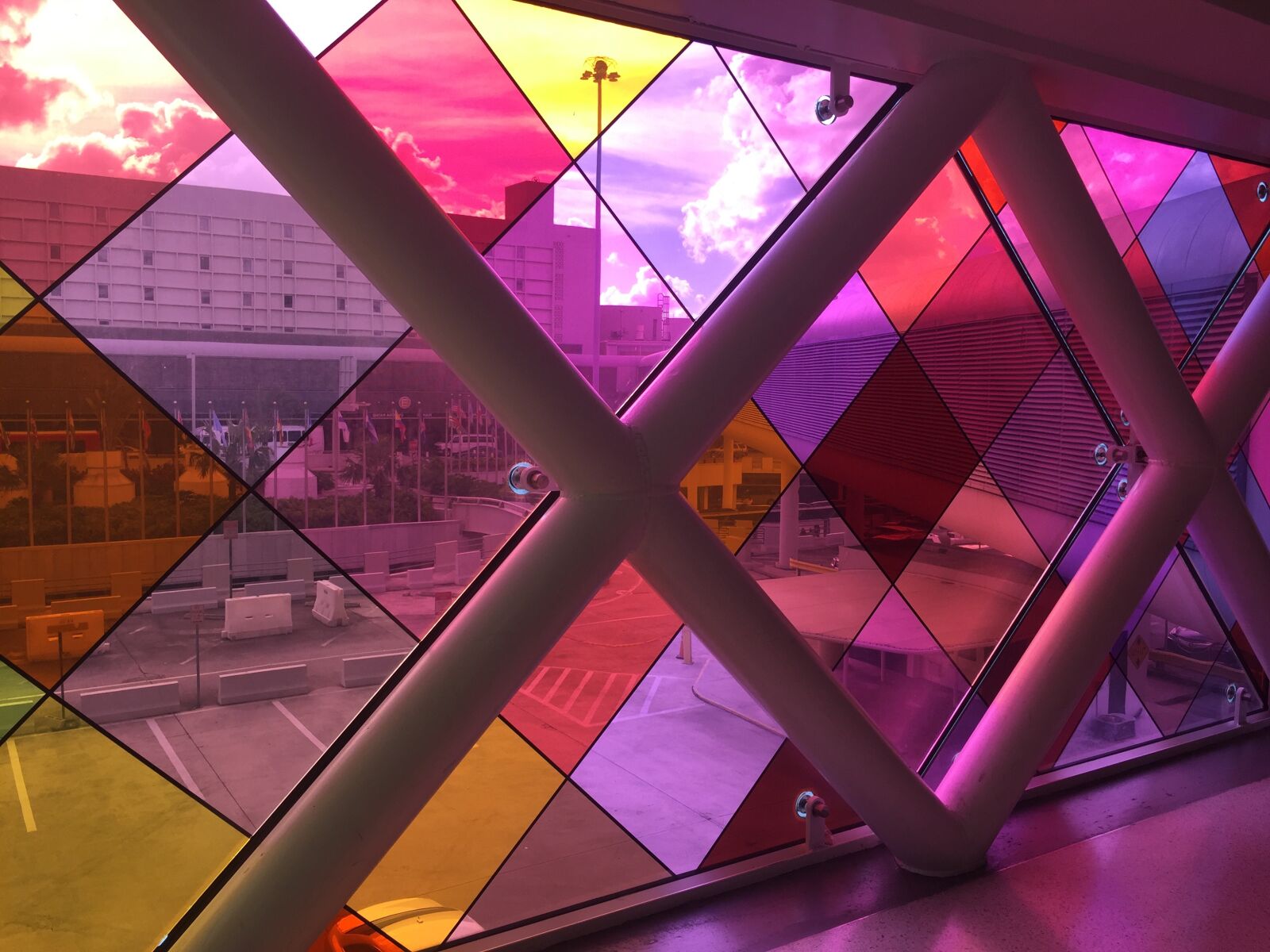 iPhone 6 Plus back camera 4.15mm f/2.2 sample photo. Airport, miami, colors photography